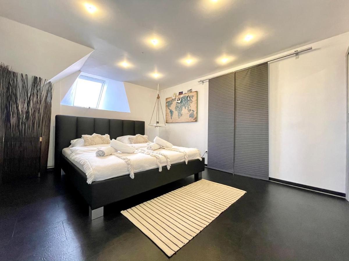 شقة B Our Guest At New Flat Nearby Dresden !!!Pool!!! Frauendorf  المظهر الخارجي الصورة
