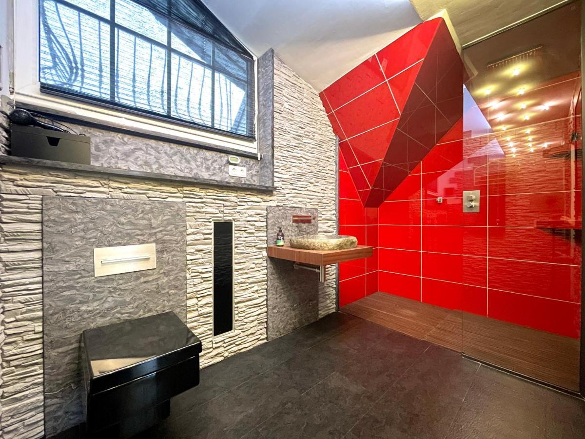 شقة B Our Guest At New Flat Nearby Dresden !!!Pool!!! Frauendorf  المظهر الخارجي الصورة