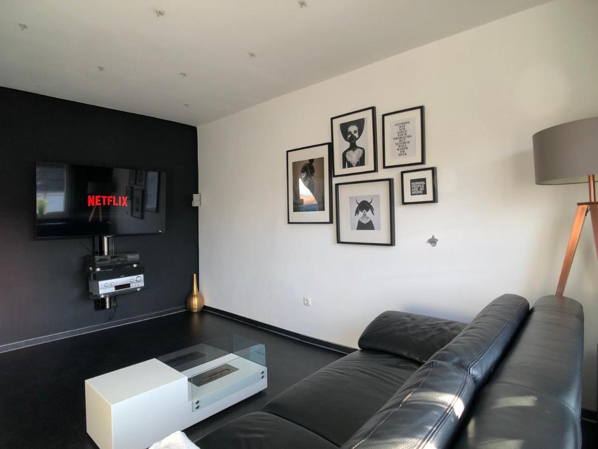 شقة B Our Guest At New Flat Nearby Dresden !!!Pool!!! Frauendorf  المظهر الخارجي الصورة