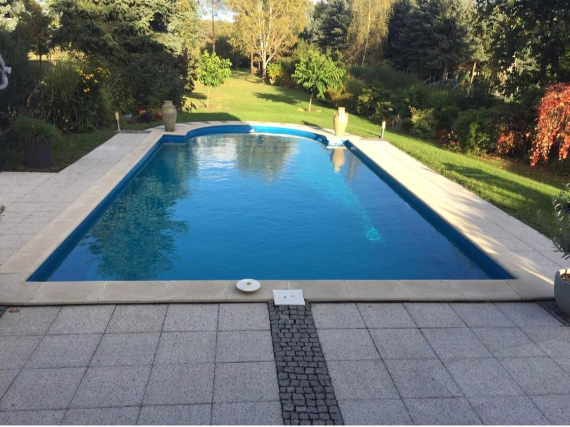 شقة B Our Guest At New Flat Nearby Dresden !!!Pool!!! Frauendorf  المظهر الخارجي الصورة